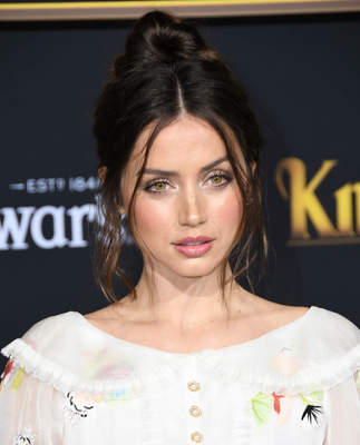 Ana De Armas Poster 3918618