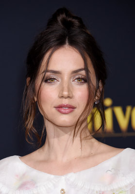 Ana De Armas Poster 3918724