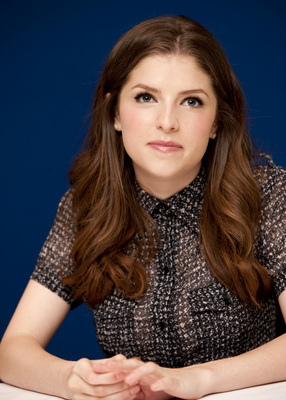 Anna Kendrick Poster 2244438