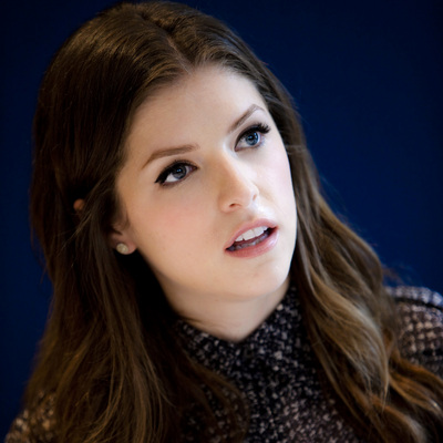 Anna Kendrick Poster 2244443