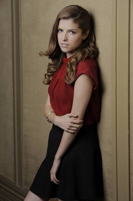 Anna Kendrick Poster 2304298