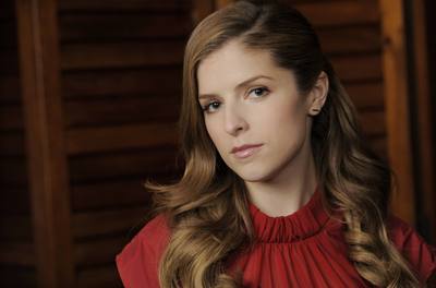 Anna Kendrick Poster 2304301