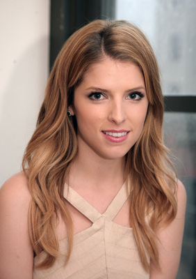 Anna Kendrick Poster 2328706
