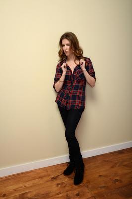 Anna Kendrick Poster 2374795