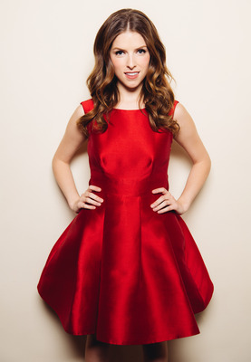 Anna Kendrick Poster 2441254