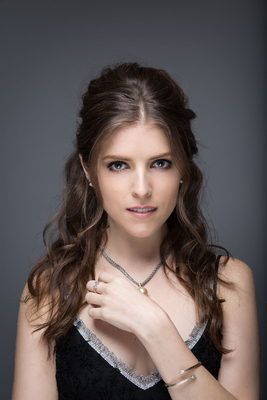 Anna Kendrick Poster 2700188