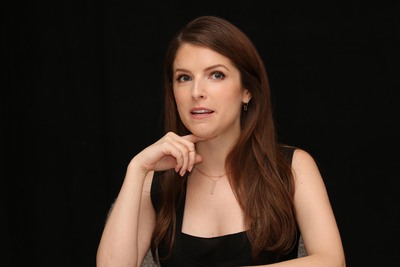 Anna Kendrick Poster 3679700