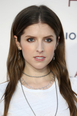 Anna Kendrick Poster 3721796