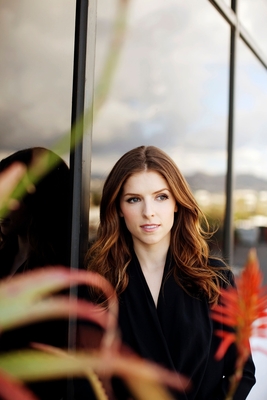Anna Kendrick Poster 3825534