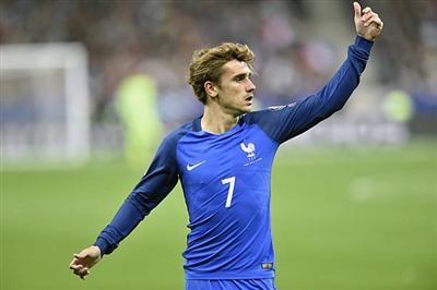 Antoine Griezmann Poster 3329121