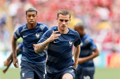 Antoine Griezmann Poster 3334741
