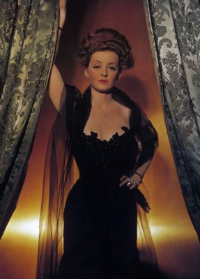 Bette Davis Poster 1526943