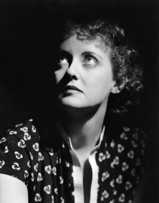 Bette Davis Poster 1527025