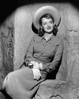 Bette Davis Poster 1527043