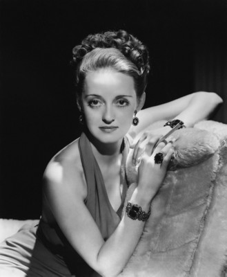 Bette Davis Poster 1527044