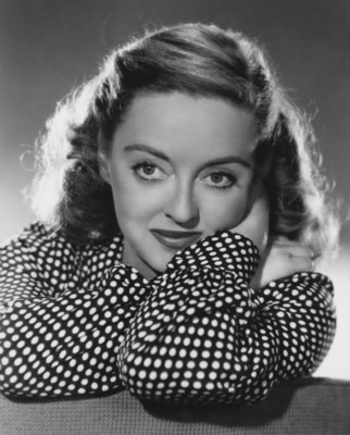 Bette Davis Poster 1527047