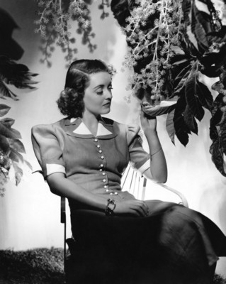 Bette Davis Poster 1527049