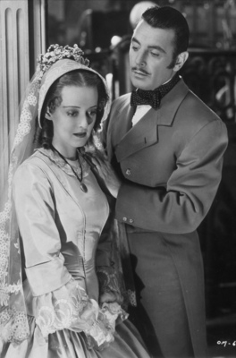 Bette Davis Poster 2554653