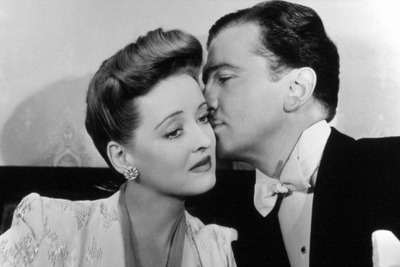 Bette Davis Poster 2554689