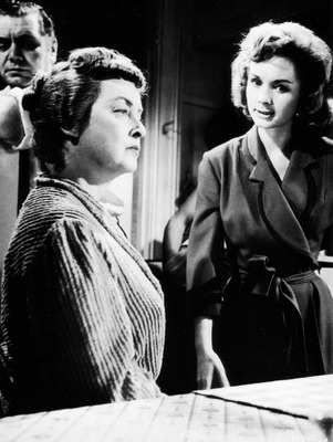 Bette Davis Poster 2554719