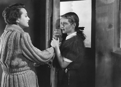 Bette Davis Poster 2554848