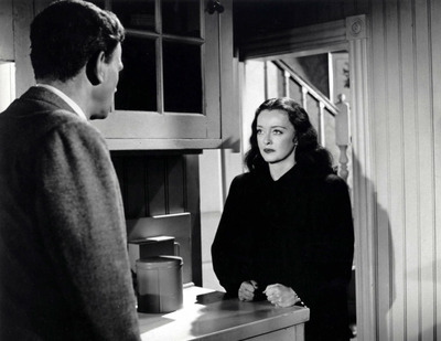 Bette Davis Poster 2675253