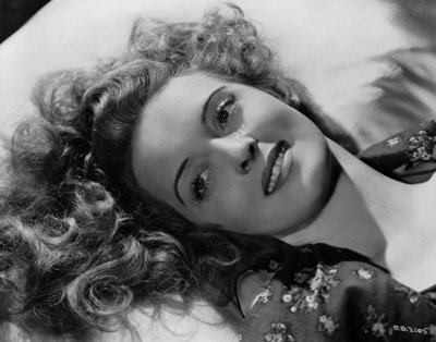 Bette Davis Poster 2675267