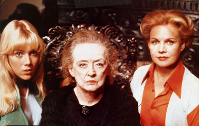 Bette Davis Poster 2675289
