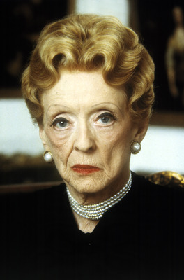Bette Davis Poster 2675303