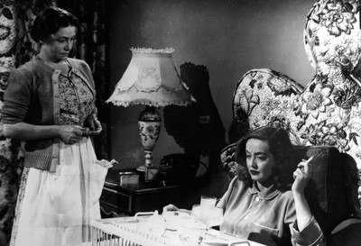 Bette Davis Poster 2675332