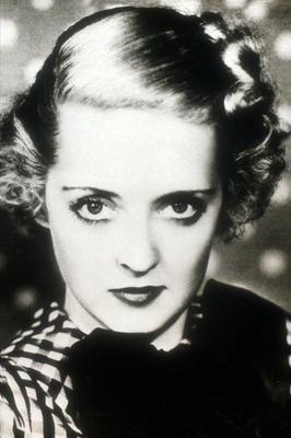 Bette Davis Poster 2675344