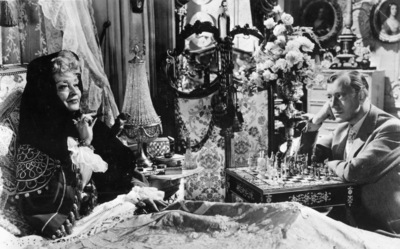 Bette Davis Poster 2675357