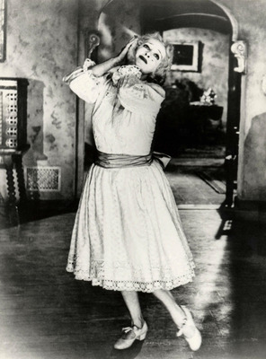 Bette Davis Poster 2675369