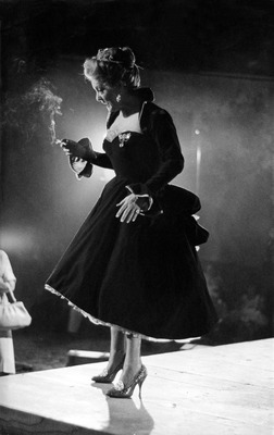 Bette Davis Poster 2675381