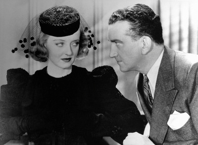 Bette Davis Poster 2675387