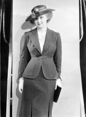 Bette Davis Poster 2675399