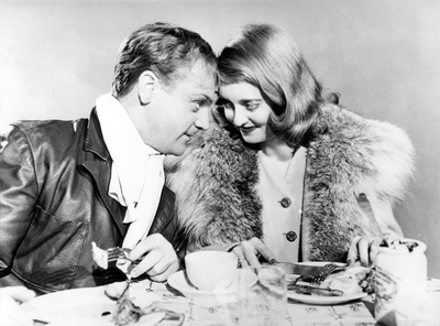 Bette Davis Poster 2675405