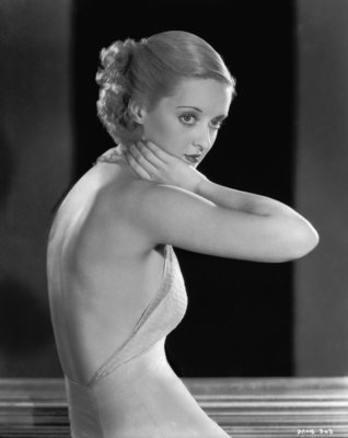 Bette Davis Poster 2675433