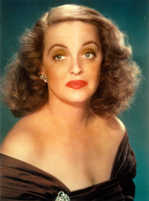 Bette Davis Poster 2675450