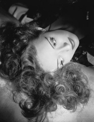 Bette Davis Poster 2675483