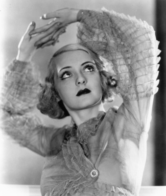 Bette Davis Poster 2675497