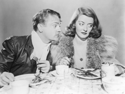 Bette Davis Poster 2675540