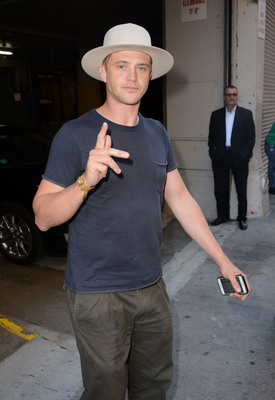 Boyd Holbrook Poster 2700359