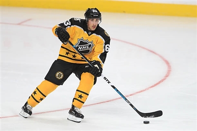 Brad Marchand Poster 3528308