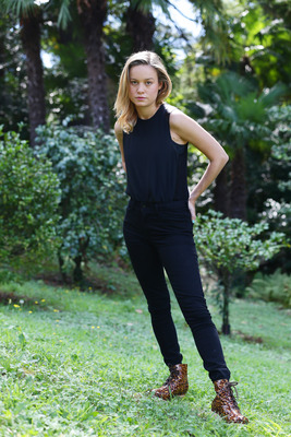 Brie Larson Poster 2339586