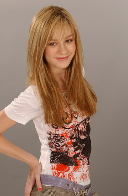 Brie Larson Poster 2352310
