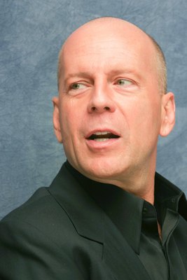 Bruce Willis Poster 2290104