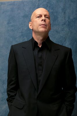 Bruce Willis Poster 2290130