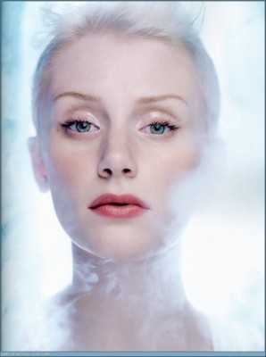 Bryce Dallas Howard Poster 1457440