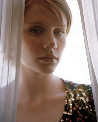 Bryce Dallas Howard Poster 2019095